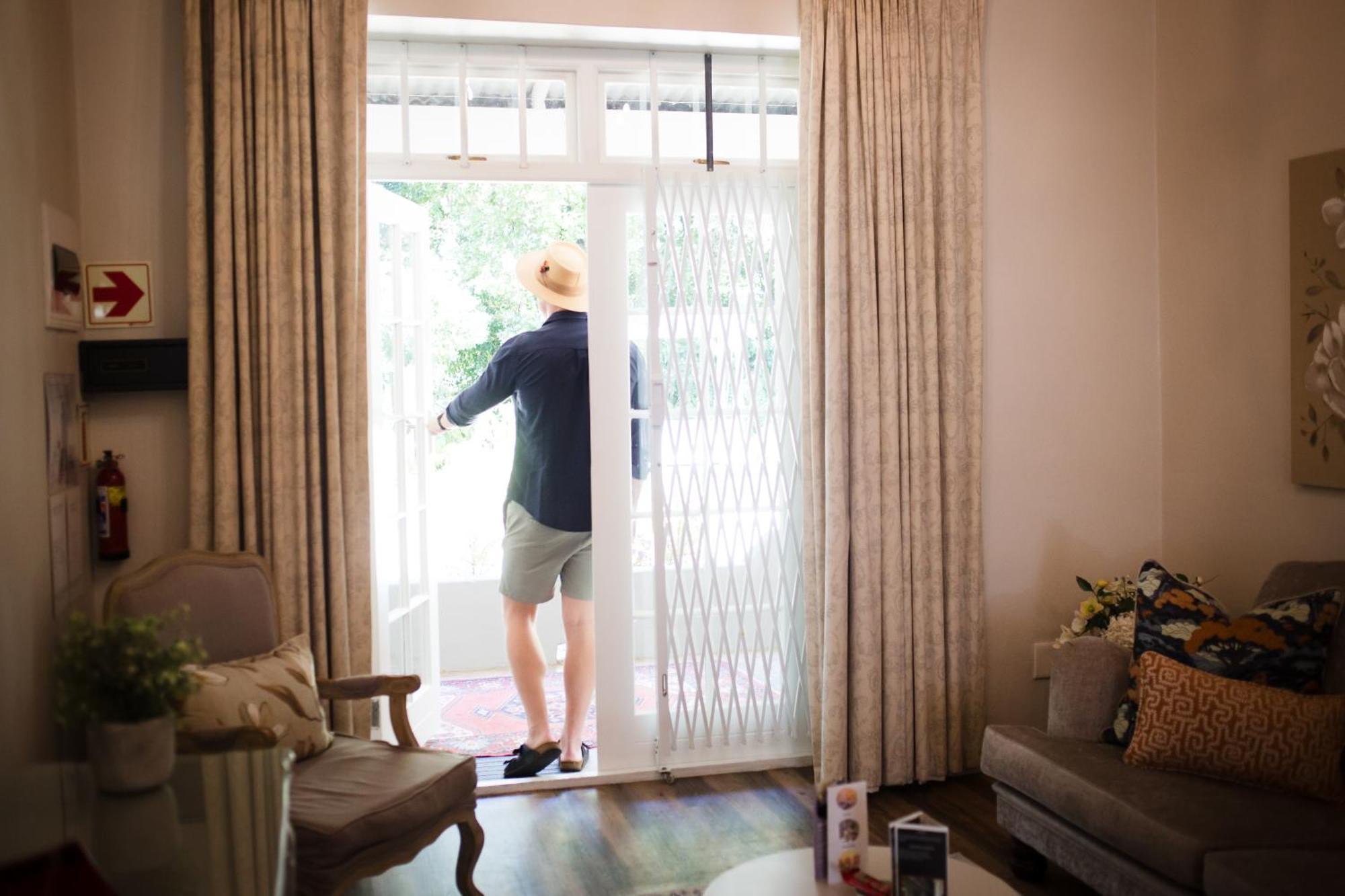 Afrika-Pearl Hotel Paarl Exterior foto